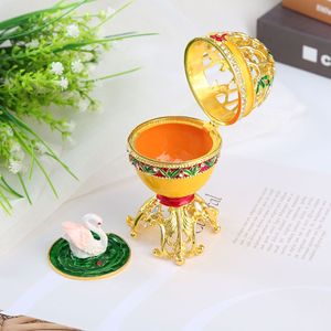Caja de Joyería de Metal con Diseño Exquisito, Hecha a Mano, con Pedrería de Colores, Estilo Fabergé, Adornos Metálicos - Product Image 2