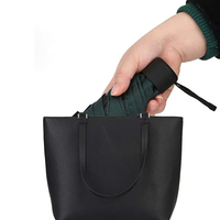 Mini parapluie de poche 5 plis, pliable, avec sangle de poignet, protection solaire et pluie, étanche, pour femmes, idéal pour l'été et les voyages, vente en gros, directement de l'usine chinoise