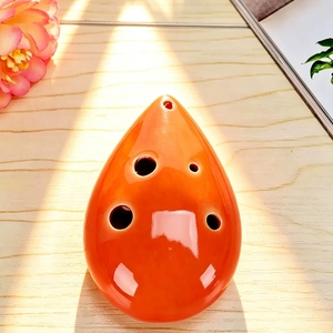 Ocarina en porcelaine émaillée unie à 6 trous, forme goutte d'eau, instrument de musique portable pour l'enseignement, vente en gros - Product Image 4