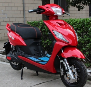 Vente en gros de motos électriques 1000W 60V CKD scooter électrique longue portée de <span class=keywords><strong>bonne</strong></span> <span class=keywords><strong>qualité</strong></span> de type électronique intelligent pour l'Amérique - Product Image 4