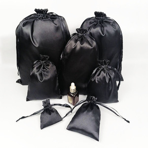 Sac d'emballage cosmétique de luxe personnalisé en satin avec cordon de serrage pour perruques, rangement anti-poussière, bijoux et sacs cadeaux en satin - Product Image 5