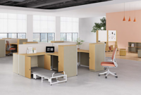 Bureau de travail du personnel Bureaux en bois Mdf modernes avec table à pieds solides