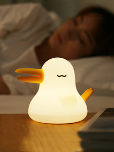 Lámpara Nocturna LED Recargable Ecológica con Forma de Pájaro Kiwi para Decoración de Habitaciones Infantiles - Product Image 1