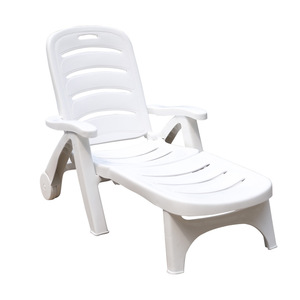 Chaise de plage minimaliste moderne, chaise longue pliante légère en plastique pour l'extérieur, idéale pour les hôtels, les piscines et les patios. - Product Image 2