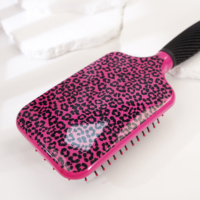Brosse à cheveux personnalisée rose léopard peigne couleur unie salon de beauté professionnel grande palette carrée airbag massage du cuir chevelu