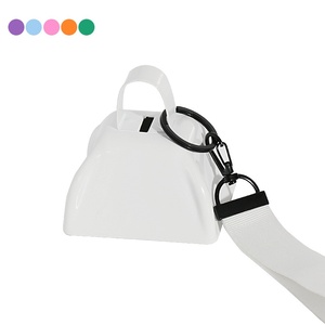 Campana Metálica Portátil con Cordón Desmontable y Llavero, Regalo para Animar, Generador de Ruido para Eventos al Aire Libre, Suministros para Fans, Logotipo Personalizado - Product Image 5