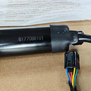 <span class=keywords><strong>Vérin</strong></span> <span class=keywords><strong>de</strong></span> <span class=keywords><strong>hayon</strong></span> électrique à gaz 81770B8101 81780B8101 pour Hyundai SantaFe 2015-2019 81770-B8101 81780-B8101 - Product Image 3