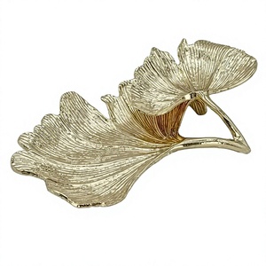 Plateau en métal doré, fait main, sculpté, double section, pour service décoratif et cadeaux - Product Image 6