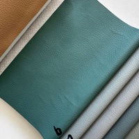 Cuir PU gaufré imperméable très populaire, matière douce au toucher pour la sellerie, les chaussures, le textile de maison, les canapés et les sacs