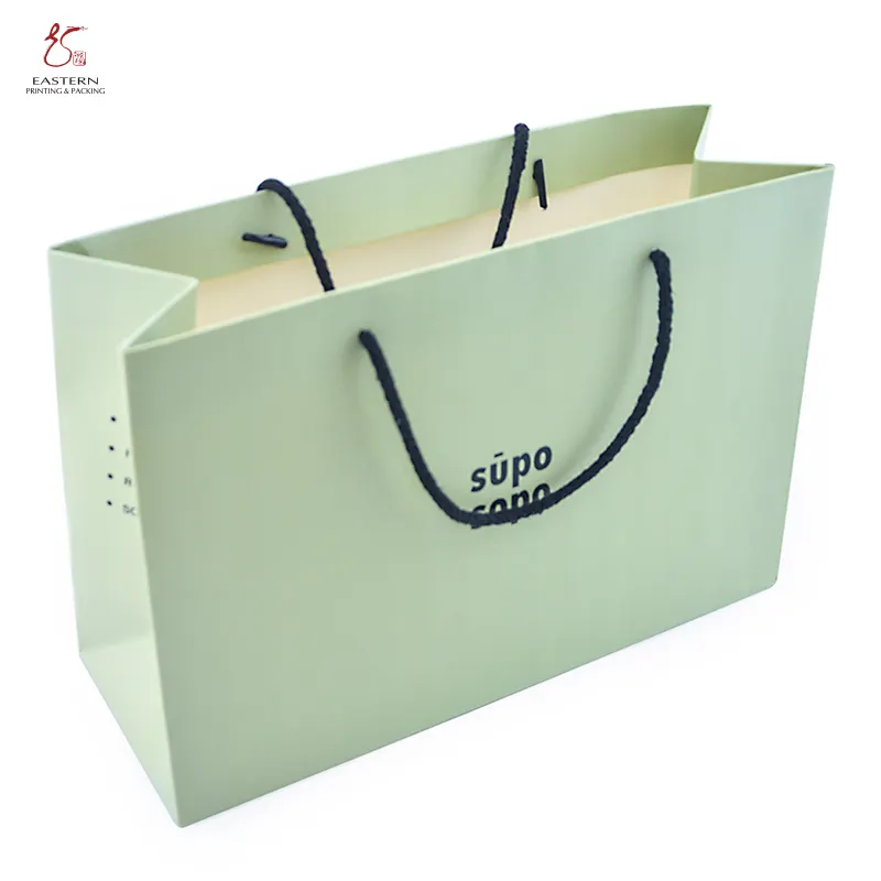 Benutzer definierte UV Mattgrüne Kleidung Einkaufs papiertüte Drucken Geschenk Recycelte Geschenk papiertüten Mit Griff Für Schuhe Unterwäsche