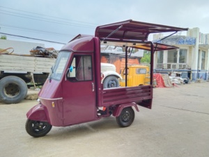 Meilleur prix Piaggio Ape, tricycle camion de restauration, camion de café, bar à bière mobile, en vente et en stock - Product Image 6