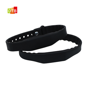맞춤형 SW19 지불 <span class=keywords><strong>NFC</strong></span> 팔찌 재사용 가능한 스마트 티켓 팔찌 uhf <span class=keywords><strong>rfid</strong></span> 실리콘 팔찌 - Product Image 3