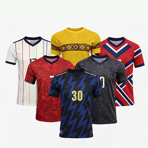 NUEVA Camiseta de Fútbol Personalizada del Equipo Nacional 2026, Calidad Tailandesa, Uniforme de Fútbol para Jugadores y Aficionados, Camiseta de Fútbol de Argentina Local y Visitante - Product Image 1
