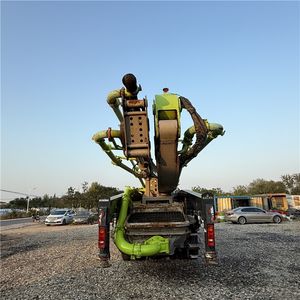 รถปั๊มคอนกรีตดีเซลยี่ห้อซูมไลออนของจีน รุ่น 56M มือสอง ประสิทธิภาพการผลิต 180 เมตร/ชม. ใช้โครงรถ Actros พร้อมเครื่องยนต์และมอเตอร์ - Product Image 6