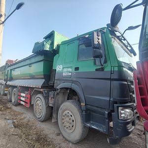 Camion benne d'occasion économique, modèle 2017, 90 % neuf, moteur 247 kW, benne basculante haute performance - Product Image 4