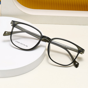 Gafas ópticas cuadradas Gtp J10005 para hombre, montura completa, lentes Ac, protección anti UV, diseño simple, origen Taizhou - Product Image 2