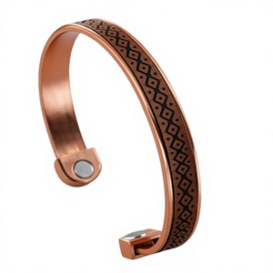 Brazalete Abierto Magnético de Cobre Puro con Diseño Geométrico de Diamantes, Joyería Metálica de Moda con Diseño Exquisito - Product Image 1