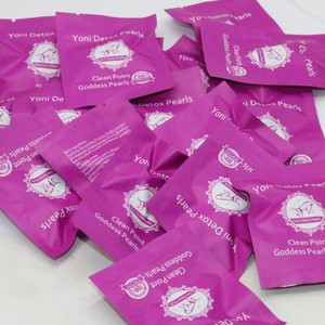 Perlas Detox Yoni, Cuidado <span class=keywords><strong>Vaginal</strong></span> Herbal, Antiinflamatorio, Ampolla Reafirmante <span class=keywords><strong>Vaginal</strong></span>, Blíster en Bolsa de Papel de Aluminio Plateado, Natural - Product Image 1