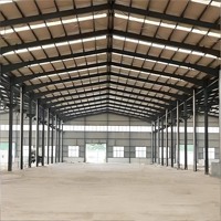 Entrepôt préfabriqué moderne en acier multifonctionnel - Bâtiment modulaire pour stockage industriel, garage, hangar et petit atelier de production