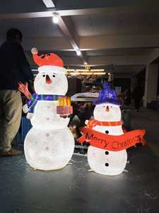 Lampe à motif bonhomme de neige IP65 pour illuminations de Noël, parcs et jardins, lumières LED étanches - Product Image 1