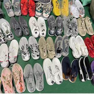 Zapatillas <span class=keywords><strong>de</strong></span> deporte usadas <span class=keywords><strong>de</strong></span> fábrica para hombre, zapatos <span class=keywords><strong>de</strong></span> fútbol <span class=keywords><strong>de</strong></span> segunda mano, zapatos <span class=keywords><strong>de</strong></span> fútbol usados baratos y limpios - Product Image 4