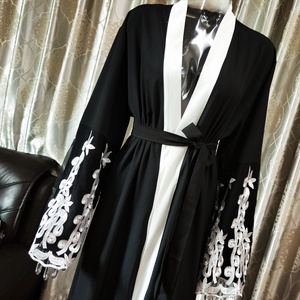 1609# Pretty Fashion White Flowers Embroidery With White Border Classic Black Kaftan Ladies Open <b>Abaya</b> - Product Image 5