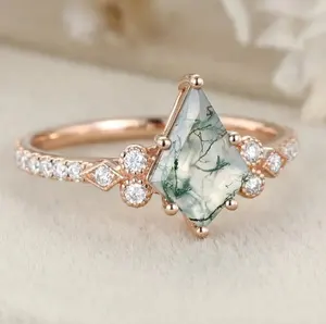 Perhiasan bagus 14K cincin batu permata emas padat 14K layang-layang emas padat bentuk batu akik lumut alami cincin Moissanite