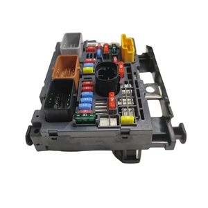 ที่ใส่ฟิวส์ Dm รุ่น 9809742780 สำหรับ Peugeot Citroen Bsm R02 R04 R19 ขนาดมาตรฐาน - Product Image 4