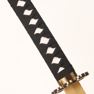 Le plus populaire 78CM One Piece <span class=keywords><strong>Shusui</strong></span> Cosplay Collection Nouveau jouet épées Mini <span class=keywords><strong>Katana</strong></span> en bois avec lame de bambou Anime court <span class=keywords><strong>Katana</strong></span> - Product Image 4