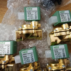 Vanne solénoïde à 2 voies Asco 210 Série 8210 à commande électrique pour usage industriel - Product Image 2