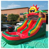 Toboggan aquatique gonflable de 16 pieds de haut certifié CE avec mur d'escalade pour fête au bord de la piscine dans la cour