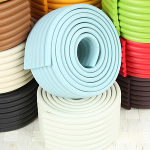 Bande anti-collision Sécurité enfant Bande de protection en mousse en forme de W-Bande de coussin d'angle de meuble durable pour la protection du bureau à domicile - Product Image 4