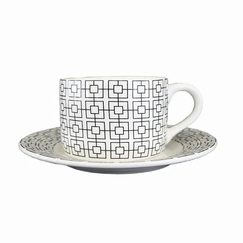 Toptan seramik çay fincanı setleri çıkartma kahve fincanı ile fincan tabağı özel çay fincan ve çay tabağı