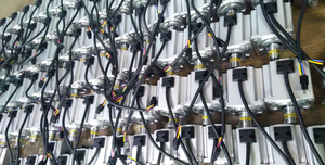 Motor Siheng 2024 de Fábrica, 1.27nm, 400W, 220V, 60mm y Controlador de 5 Polos de Alto Rendimiento - Product Image 3