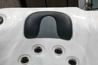 Spa OEM de Chine Fabrication 4 Personne Swim Spa Importé Acrylique Hydro Massage Jet Spa Hot Tub