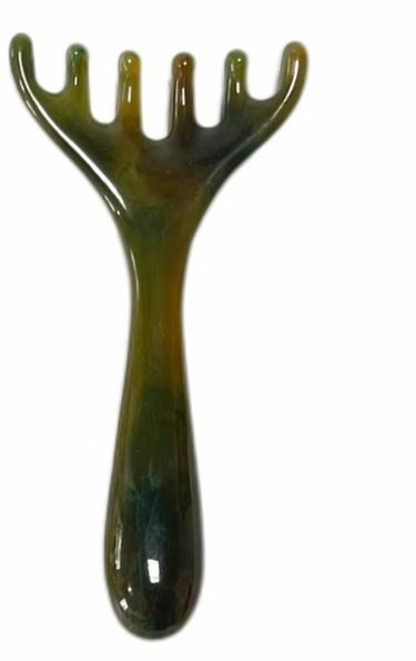 สีน้ำตาลเข้ม