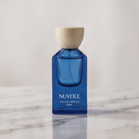 Magnifique flacon de parfum en verre de 30 ml, flacon de parfum de luxe en verre de 50 ml, flacons de parfum vides carrés transparents OEM de luxe avec emballage