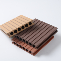 Planches de terrasse rainurées en WPC pour piscine extérieure et décoration de jardin, design moderne et imperméable