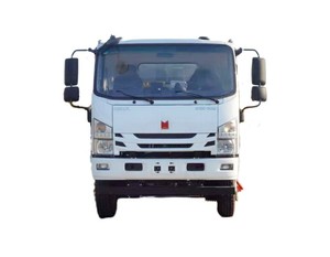 Camion balayeuse Isuzu neuf, prix abordable, camion balayeuse Isuzu mobile - Product Image 4