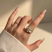 Bague de mariage pour femme, en laiton plaqué or 18 carats, argent sterling, perles d'eau douce naturelles, motif floral, à porter au quotidien