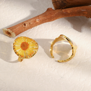 Anello Ovale Lungo <span class=keywords><strong>con</strong></span> Fiore di Ciliegio, Vendita Calda in Europa e America, in Acciaio Inox Placcato <span class=keywords><strong>con</strong></span> Goccia d'Olio 18K, Anello a Margherita per Donne - Product Image 6