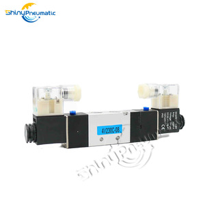 Válvulas de Control Neumáticas de Solenoide de Aire de 5 Puertos y 3 Posiciones con Centro Cerrado DC24V, Bobina de Solenoide Doble 4V130C 4V230C <span class=keywords><strong>4V330C</strong></span> 4V430C - Product Image 1