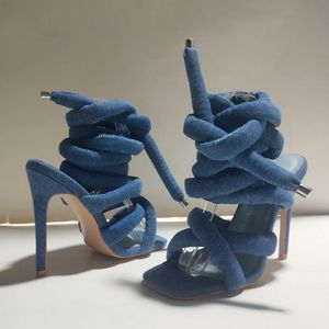 Sandalias/Tacones de Mujer con Tiras Grandes, Zapatos de Tacón de Aguja con Peluche, Modernos y Sexys para Damas - Product Image 2