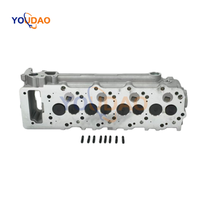 推奨品 ME202621 4M40 中国メーカー卸売価格 車用アクセサリー シリンダーヘッドアッシー - Product Image 1