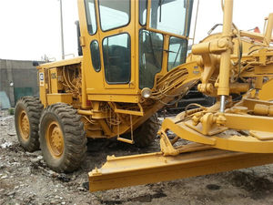 Motoniveladora Usada Original a Precio de Fábrica, Motoniveladora de Ruedas Diésel 12G con Gran Capacidad de Trabajo y Alta Calidad en Venta - Product Image 5