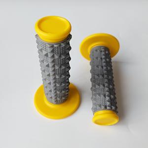 Puños de Manillar Universales para Motocicleta y Bicicleta de Montaña, de Aleación de Aluminio, con Almohadilla Superior MX - Product Image 2