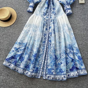 Robe longue élégante et décontractée à imprimé floral vintage, coupe trapèze, taille ajustée, manches longues, prix compétitif, idéale pour le printemps - Product Image 3