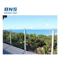 Système de balustrade d'escalier en verre au design moderne en acier inoxydable 304/316 personnalisé BNS