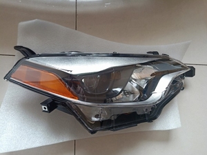 Faro Anteriore Accessori Auto 81110-02E60 81150-02E60 per Corolla US LE/SE 2014 2015 <span class=keywords><strong>2016</strong></span> - Product Image 2