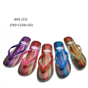 Fantezi tasarımcılar bayanlar terlik açık renk boyama sandalet Chappal kadınlar Flip flop PVC plaj ayakkabısı yaz 1 çift/opp torba
